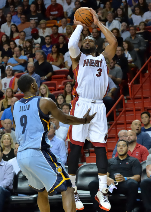 意媒：贡多齐可能在冬窗离开拉齐奥，标价至少3000万欧元（意媒：拉齐奥冬窗或放行贡多齐，至少索价3000万欧元）