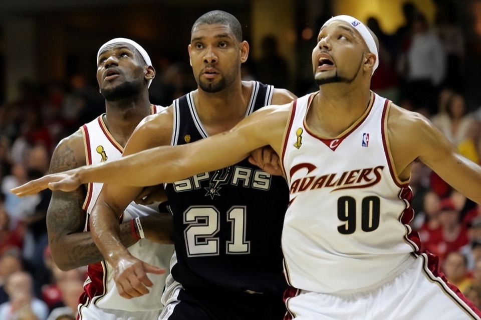 中国职业联赛财务指标：中超俱乐部单个财年支出不能超过6亿元（中超财务红线：俱乐部单财年支出上限6亿元）